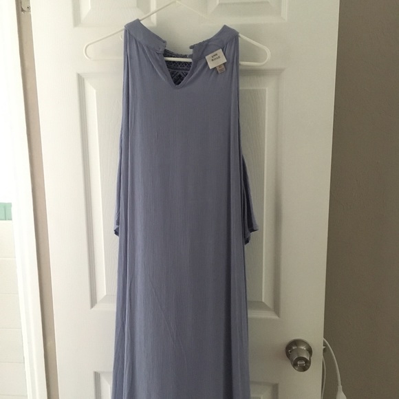 Sleeveless arm cropped night on the town dress - Picture 3 of 4